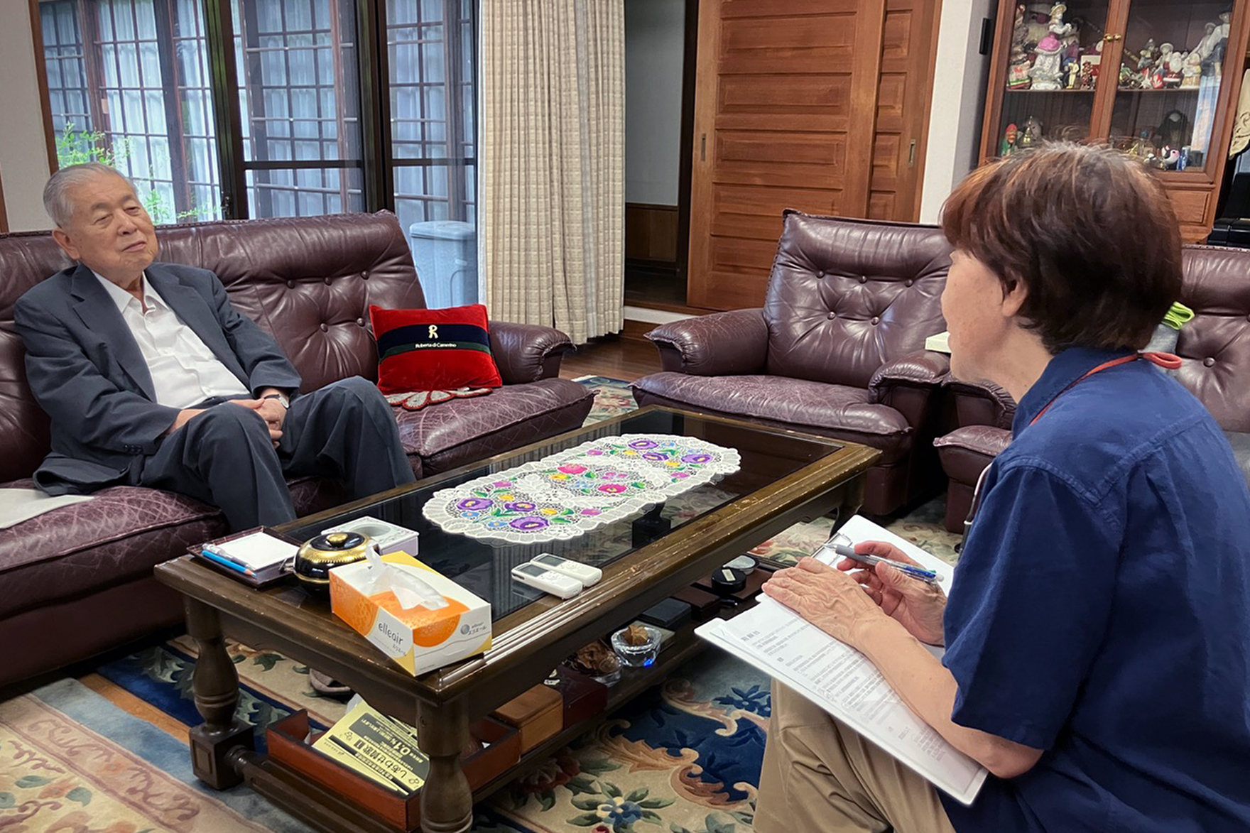 関谷勝嗣氏とインタビュイー宮内香苗氏